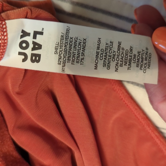 Lab Joy tank.  2 For $10 - Picture 4 of 5